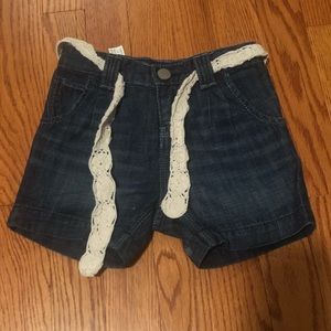 🌻 NWOT Gap Shorts